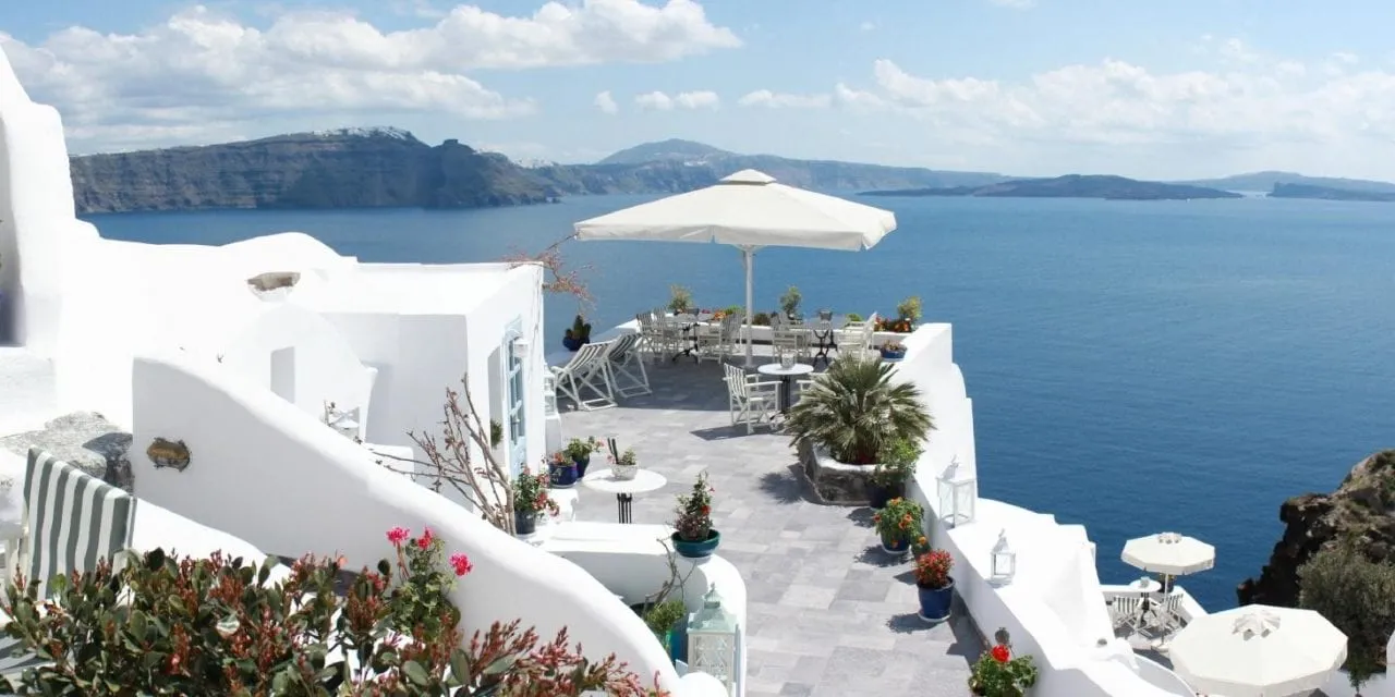 Ομπρέλες Metal Design: Aris Caves Santorini